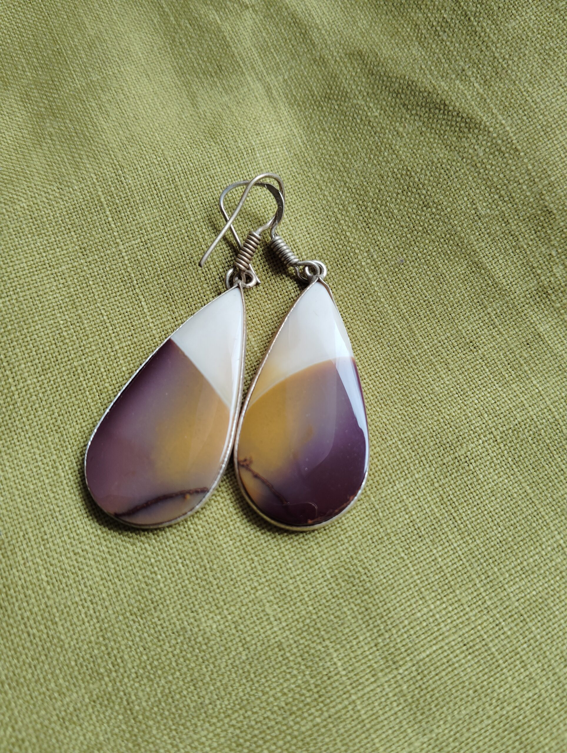 Mookaite Jasper - "The Stone of Intuitive Decision-Making" - Image 3